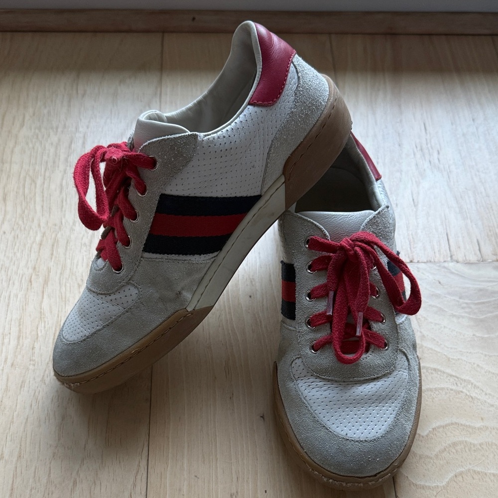 GUCCI Kids sneakers red & blue stripe 100% authentic size 33